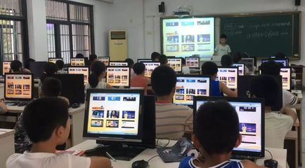 網(wǎng)絡(luò)宣傳周--加強(qiáng)小學(xué)生的網(wǎng)絡(luò)安全教育